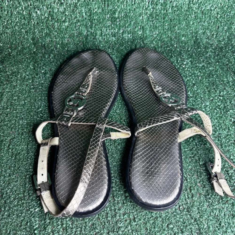 Michael Kors Plate Flat Snakeskin Embossed Leather Thong Sandals Pewter Women 10